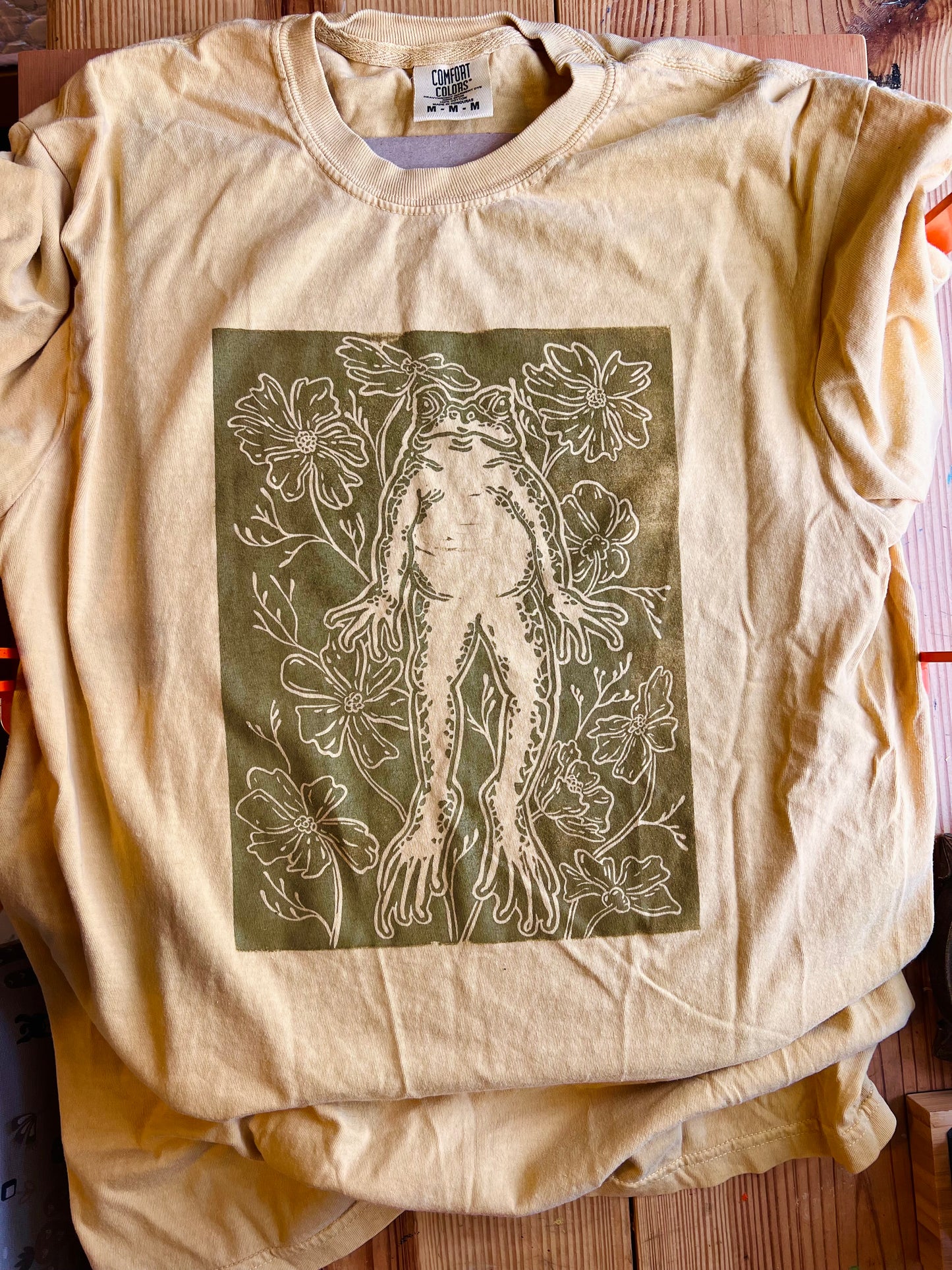 Bull Frog Block Printed T-shirt